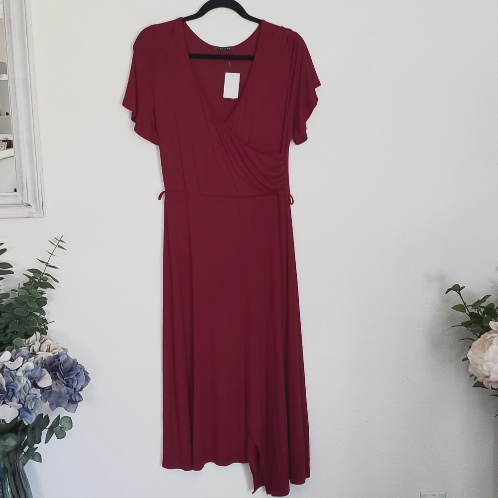 West Kei NWT Wine Red Dress M